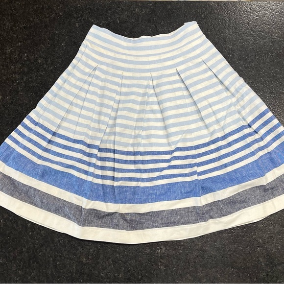 Christopher and Banks Skirt - Picture 1 of 4